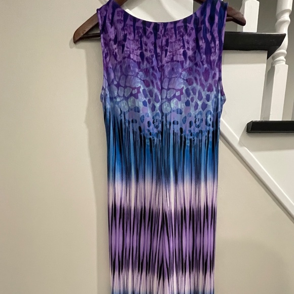 Gorgeous sleeveless full length dress with bling - Picture 2 of 2